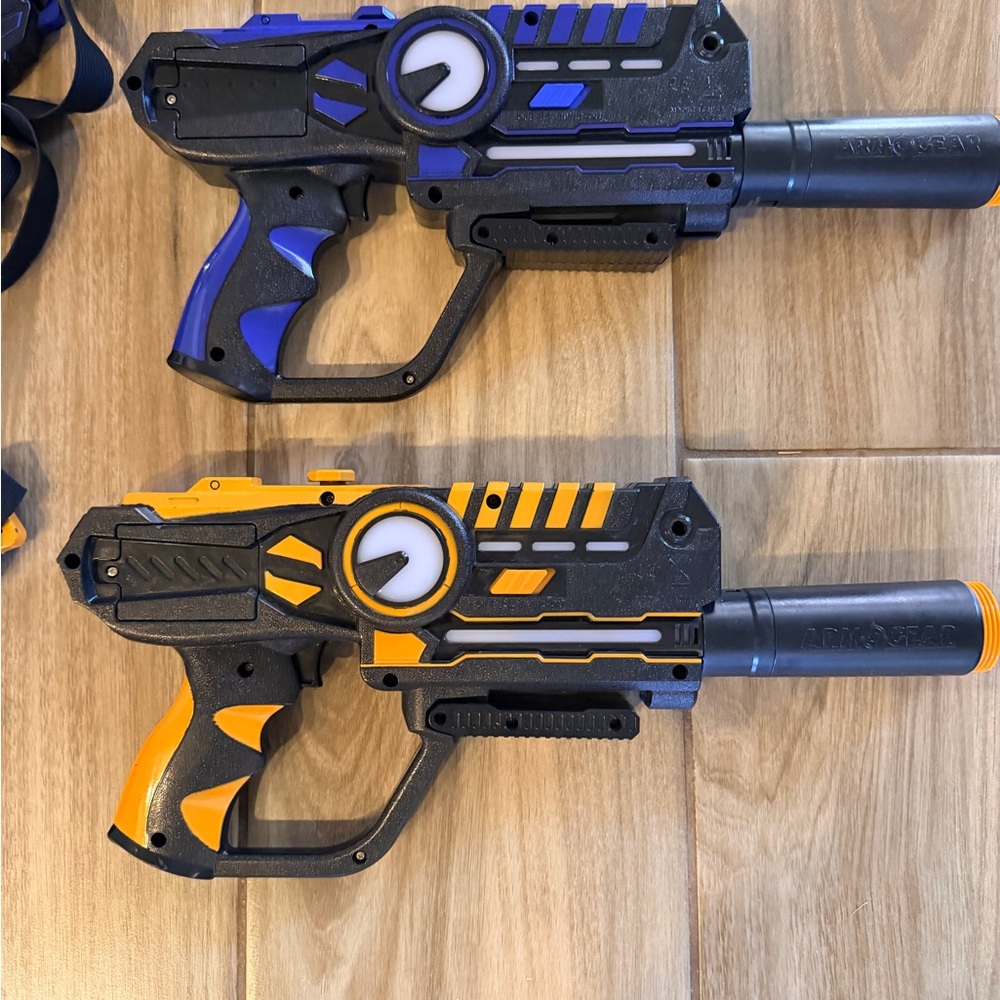 Laser Tag Gun Set - Picture 2 of 4